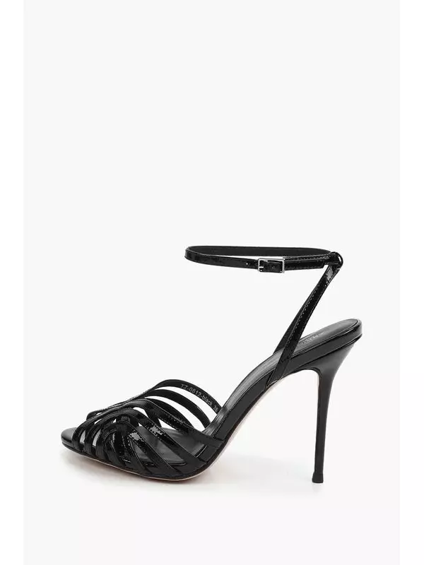 Босоножки кожаные на каблуке с ремешками Abricot