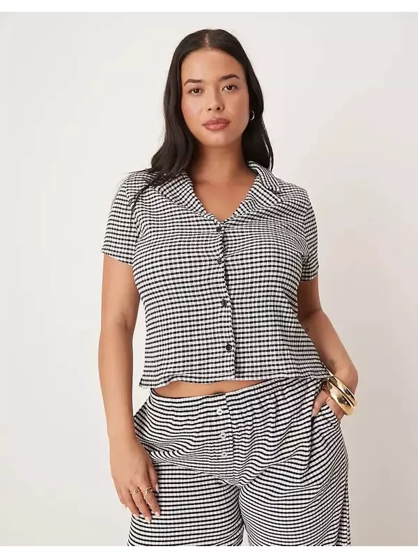 Рубашка-комбинезон с укороченным воротником-стойкой ASOS DESIGN Curve в однотонную клетку виши Asos Curve