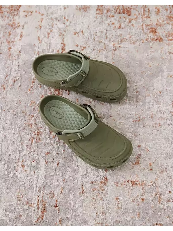 Сабо Crocs Yukon Vista II темно-зеленого цвета