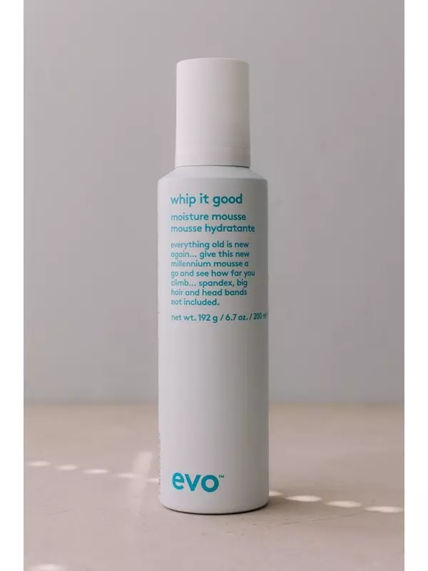 [взбитый] мусс для увлажнения и легкой фиксации волос Evo Whip It Good Moisture Mousse 200ml