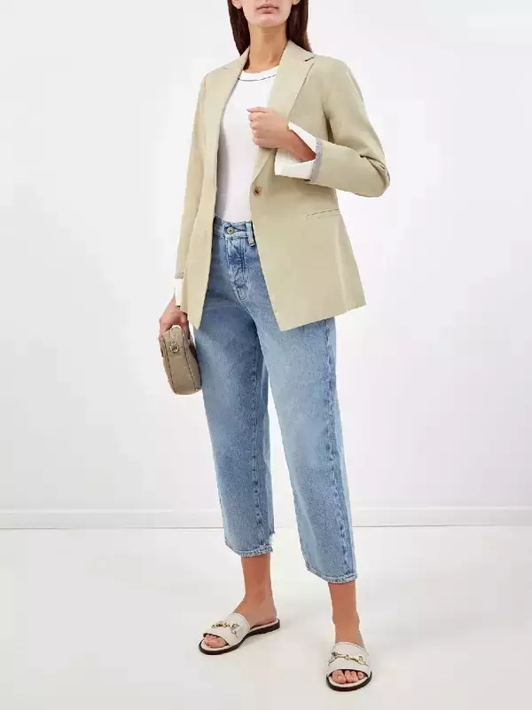 Блейзер из габардина с вязаными манжетами и блестящей деталью