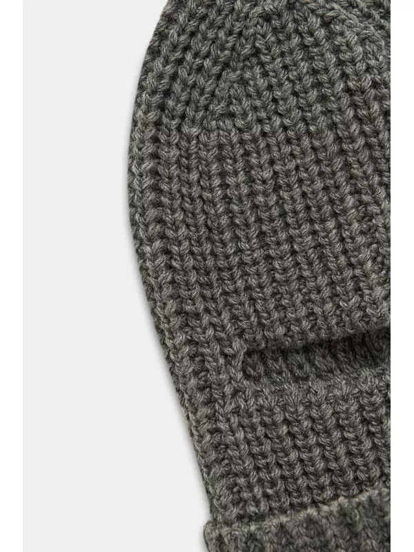 Вязаная балаклава с добавлением шерсти