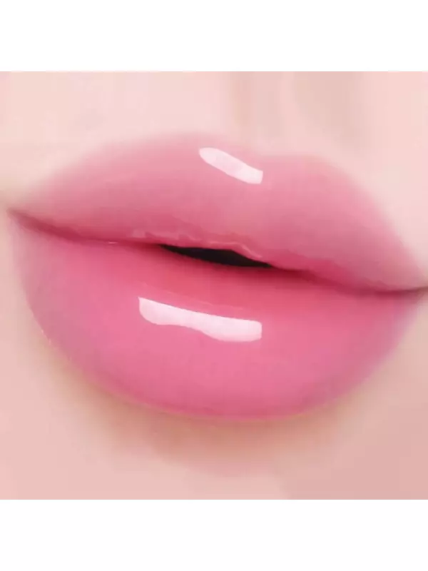 Увлажняющий 3D-блеск для объема губ fwee 3D Voluming Gloss B10 Yogurt