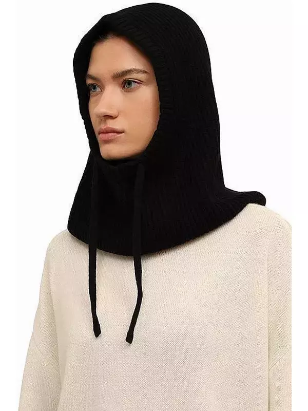 Капор из шерсти и вискозы Gran Sasso