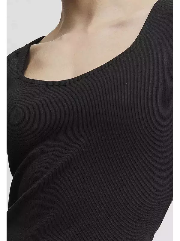 Топ IHORET5A ICHI, черный