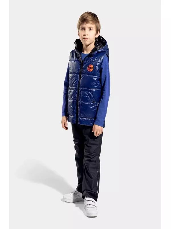 Жилет утепленный с капюшоном Kisu