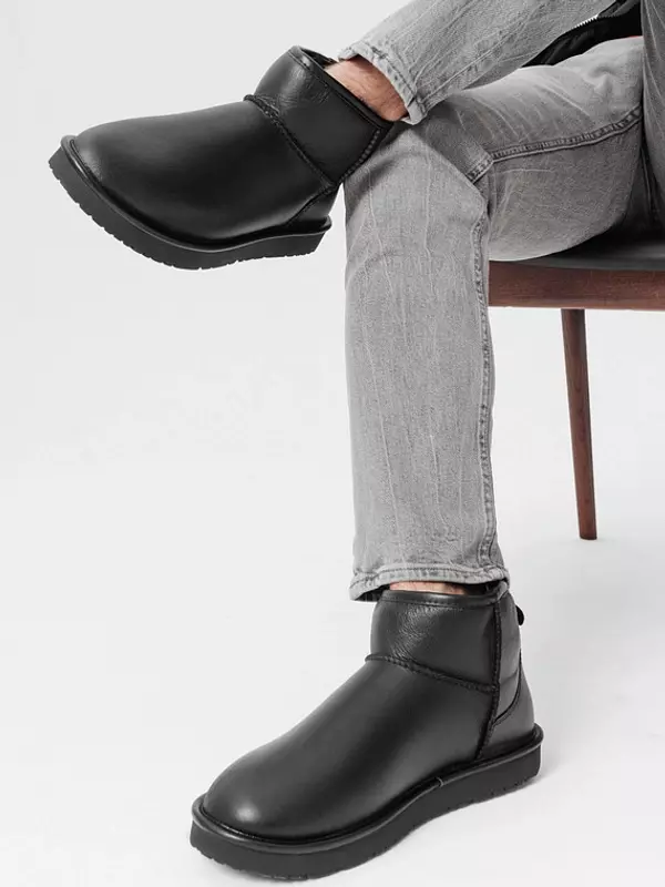 Черные кожаные мужские угги