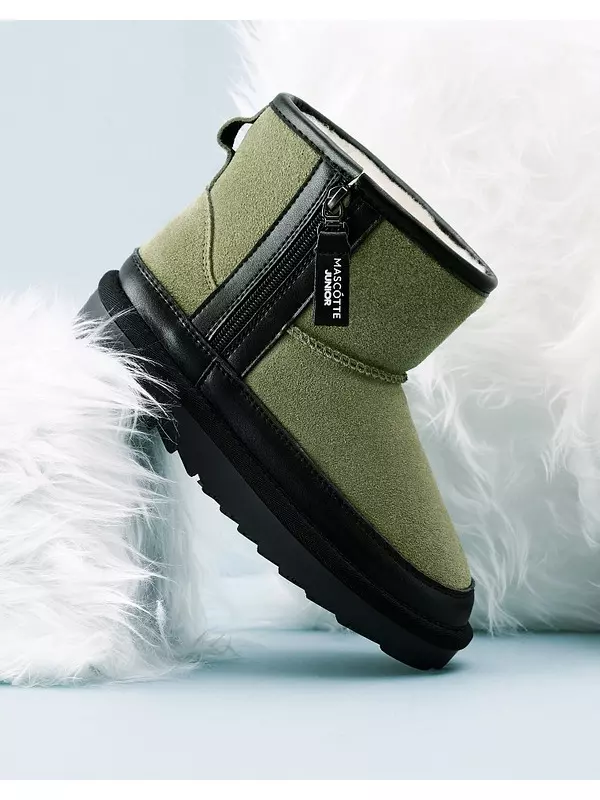 Зеленые детские угги