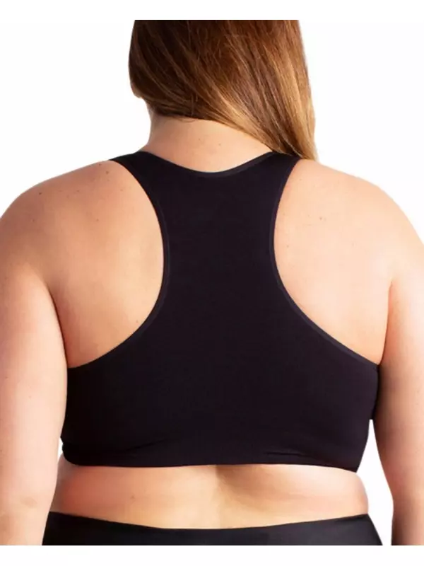 Бесшовный спортивный бюстгальтер больших размеров черного цвета On The Plus Side