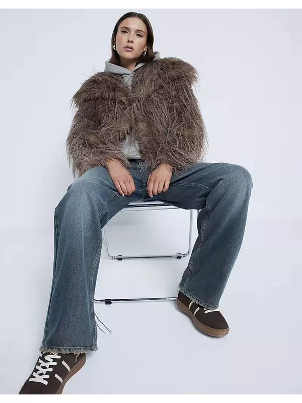 Искусственная шуба River Island из ворсистого меха коричневого цвета