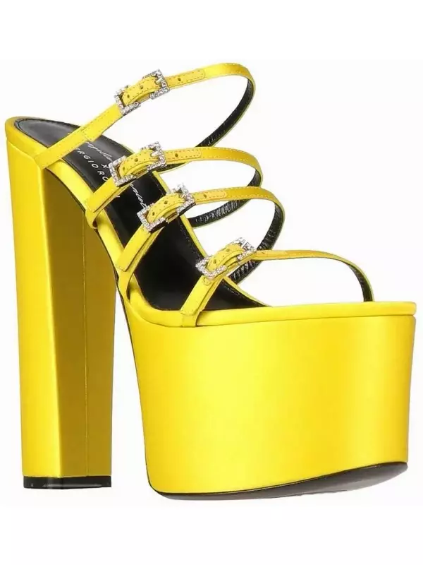 Сандалии Sergio Rossi, желтый