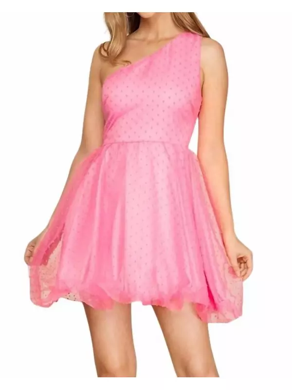Мини-платье из органзы в горошек на одно плечо розового цвета SHE + SKY