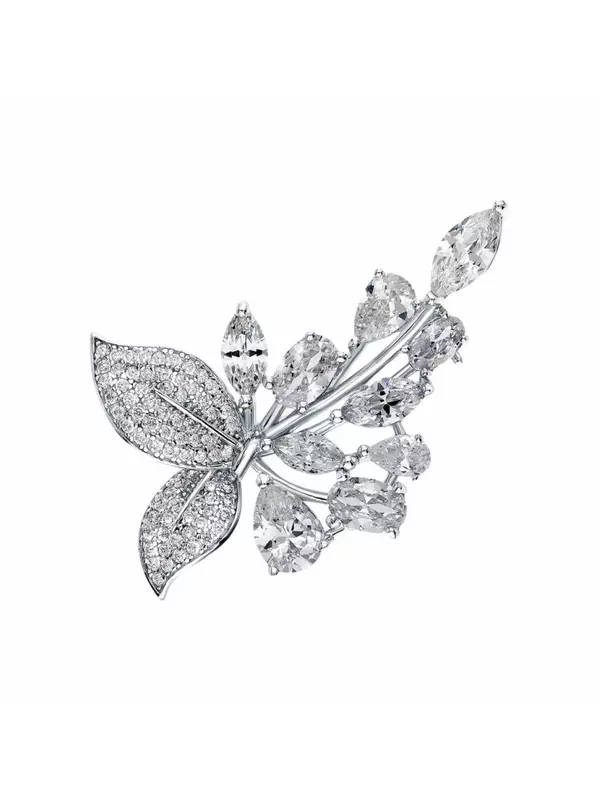 Серебряная брошь с фианитами