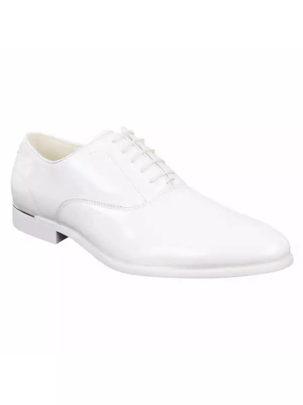 Туфли TruClothing из лакированной искусственной кожи, белый