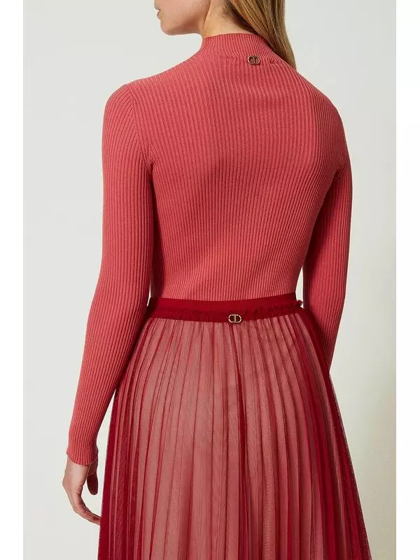 Однотонная водолазка в рубчик TWINSET