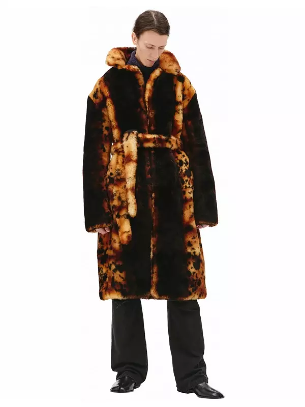 Шуба из овчины с поясом