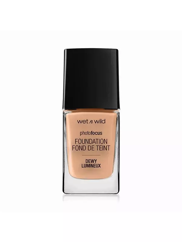 Легкая база под макияж Photo Focus Foundation Dewy Wet N Wild, цвет classic beige